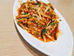 -渝信川菜 · 川味家常菜(财富购物中心店)