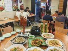 -荣基四海一家·家常菜·海鲜大排档(新安店)