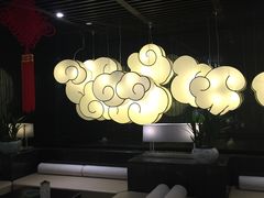 -新盈光·云会所(百丈东路店)