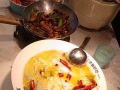 -酸渡·老坛酸菜鱼·现炒下饭菜(港惠新天地店)