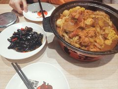 巧拌秋耳-歪嘴香鸡公煲(大连佳兆业店)