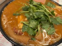 -肥汁米蘭香港米线(定西路店)