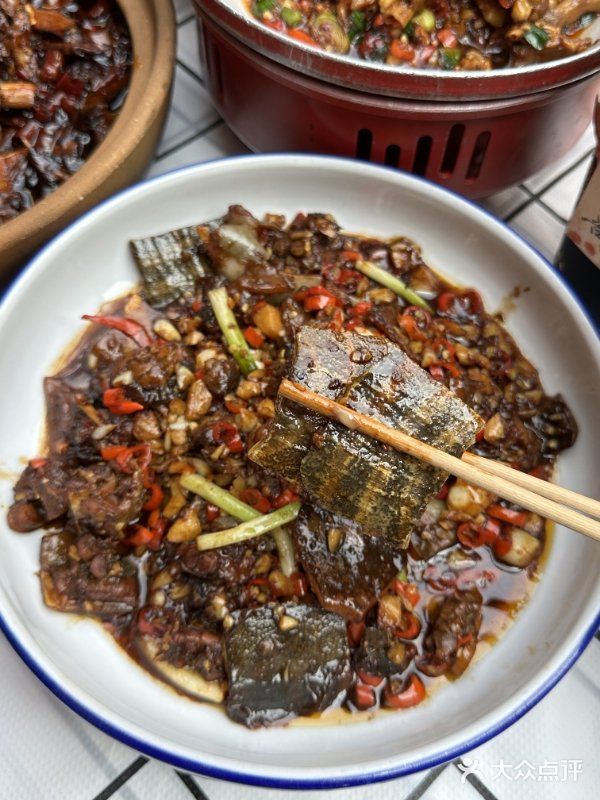朋友聚餐不吃辣怎么行