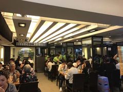 等位区-添好运点心专门店(深水埗店)