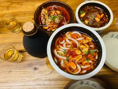 冒土豆粉-串大叔炭火烤串·鸡西大冷面刀削面(总店)