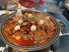 -辣尚瘾·烤鱼·新川菜(牡丹园直营店)
