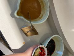 -三人行骨头王火锅(长寿店)