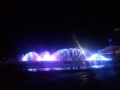 -东港音乐喷泉广场