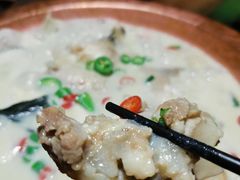 -佬麻雀·剁椒鱼头(京基KK One店)