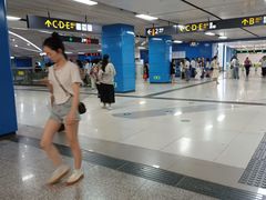 -华西坝(地铁站)
