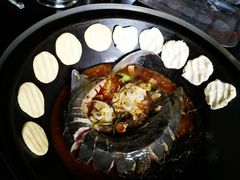 -缘福乡村铁锅炖民宿(八达岭店)