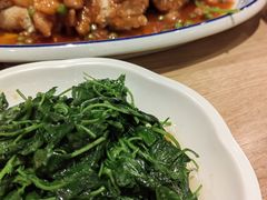 酒香草头-泰煌鸡·上海白斩鸡·鸡汤面(万航店)