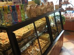 -清真红房子西饼屋(火车站店)