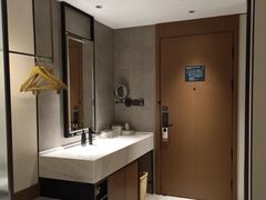 -成都锦华万达琉璃场亚朵酒店