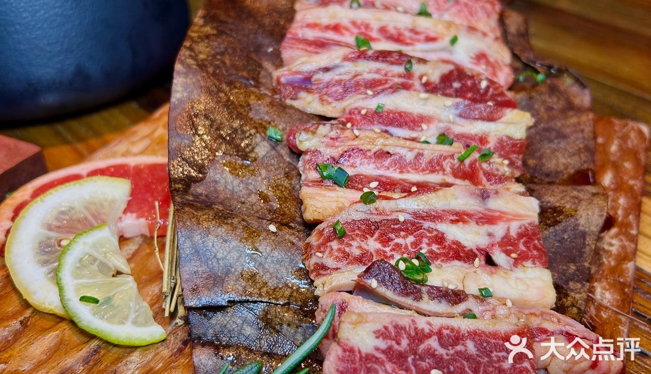 圣诞来他家吃烤肉啦😋这次来的百子湾新店‼️