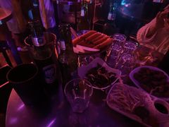 -TT CLUB 酒吧
