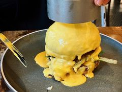 -FLOVIE FLORIST CAFE