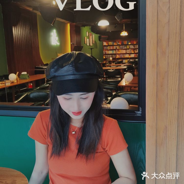 桂林探店｜是咖啡厅也是小酒馆的复古Coffee Bar