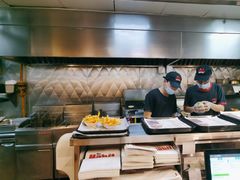 -The Habit Burger Grill 哈比特汉堡(爱琴海店)