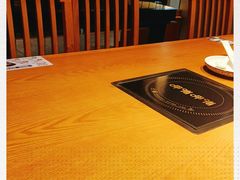 -呷哺呷哺(融创茂店)