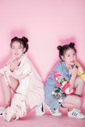 -onlygirl摄影美学馆高端定制(江滩店)