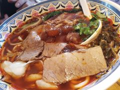 香辣牛三宝粉-鑫花溪牛肉米粉(文星广场店)