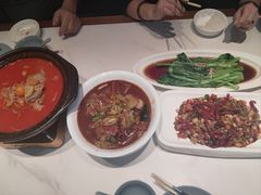 -老周家酱卤猪蹄私房菜(克拉玛依西街店)