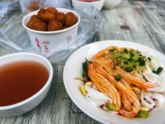 -吕家米皮
