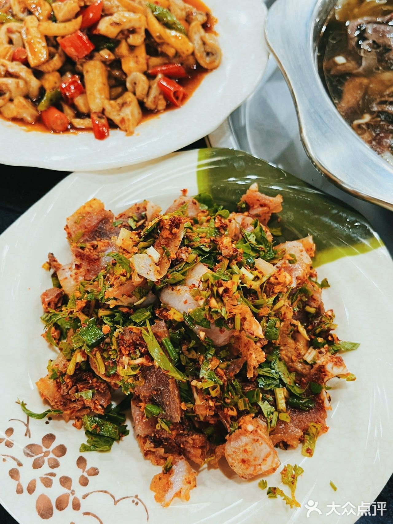 没有吃过这家的跷脚牛肉就不算感受完了四川的美食