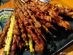 -峨眉山原汁双双烧烤(净居寺店)