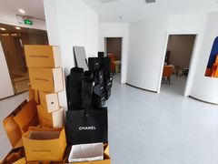 -聚云奢二手奢侈品黄金手表包包回收·中古店(三里屯总店)