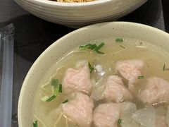 -老桐椿 · 上海大馄饨