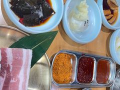 -汉城烤肉(华山路店)