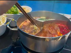 -唯爱KTV聚会餐厅(仙林东城汇店)