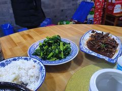 -云河农家乐饭店(福禄缘树山店)
