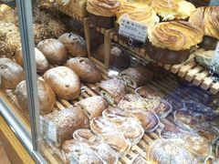 -苹果花园(乳山路店)