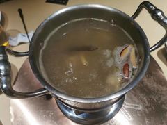 -余欢领鲜火锅(新街口店)