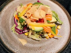 三文鱼牛油果沙拉-無境·匠心日本料理(汉街店)