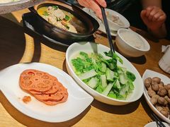 -八源地千岛湖土菜馆·有机鱼(塘苗路十九年店)