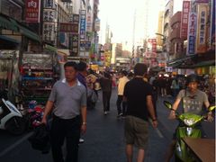iphone_upload_pic-六合夜市