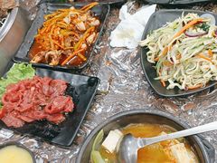 -啊美丽炭火烤肉(滑翔一店)