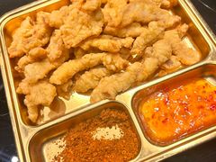 -川流不息·地道川菜·小龙虾(新松江路店)