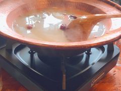 -霄汉牛三鲜湖北砂锅菜(万松园2店)