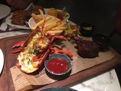 -查特花园美食广场(西单大悦城店)