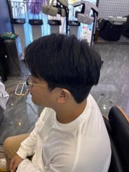 -藤野造型烫染·漂发