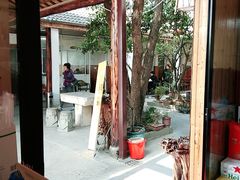 -李东农庄(中南百草园地标店)