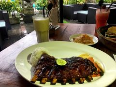 -Pundi Pundi Restaurant
