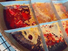 土货老火锅锅底-董眼镜火锅(洪崖洞总店)