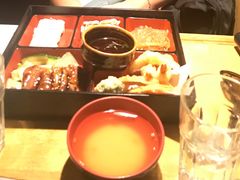 -Golden Eggs Breakfast Lunch & Dinner