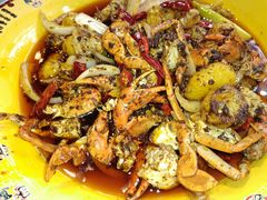 -休记光头香辣蟹干锅店(衣冠庙店)